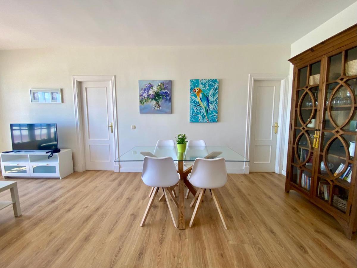 Apartamento Om Con Piscina Y Vistas Al Mar Daire Costa Teguise Dış mekan fotoğraf